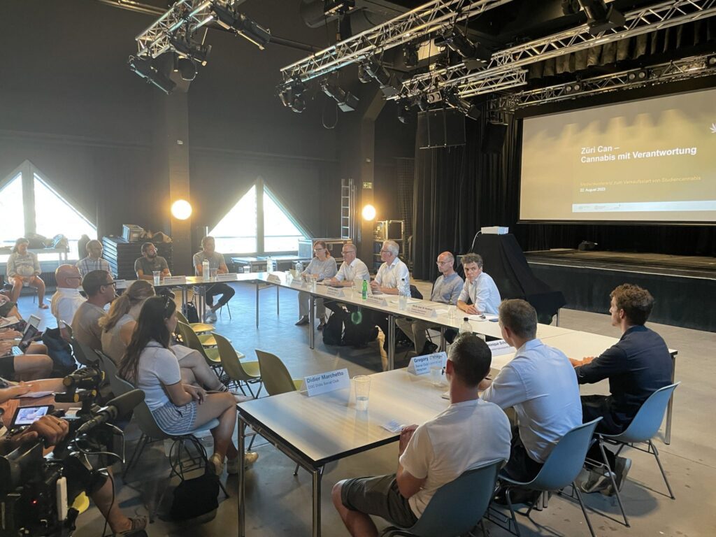 Media conference “Züri Can” – Start of THC pilot project in Zurich
